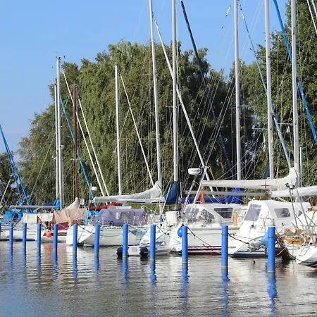 Runddorf 1 * Mönkebude